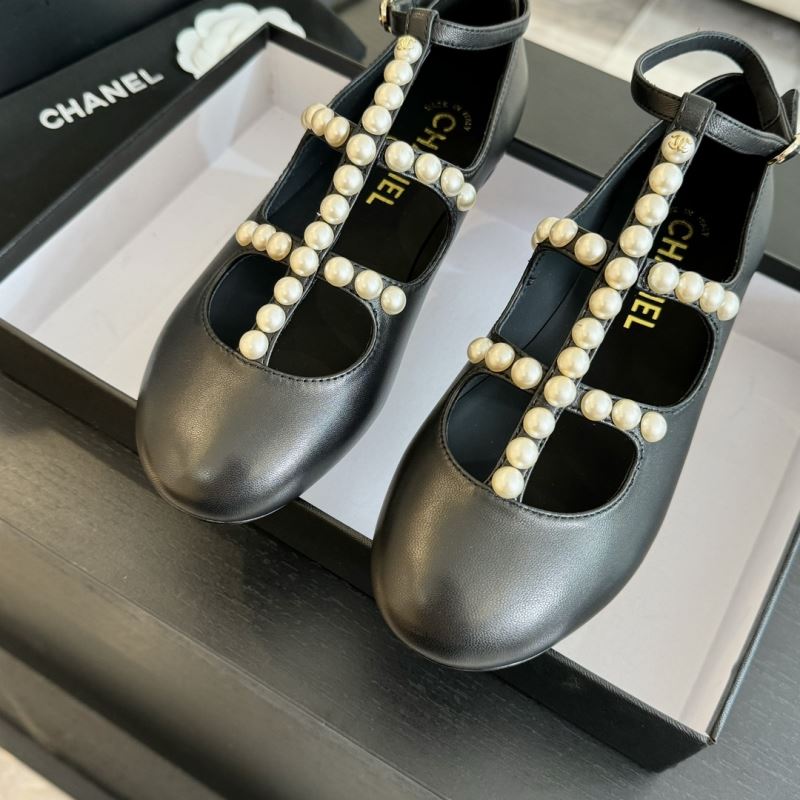 Chanel Low Shoes